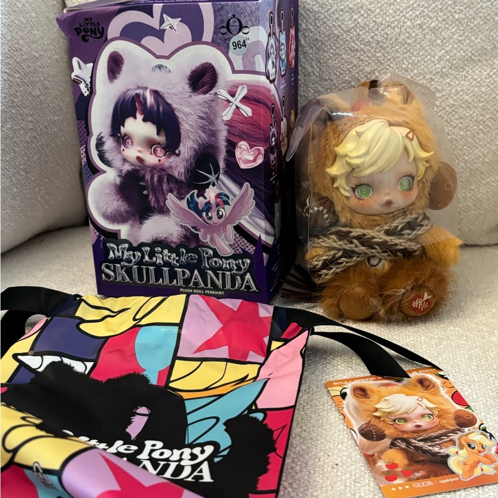 Pop Mart My Little Pony Skull Panda Plush Doll Pendant Charm Applejack
